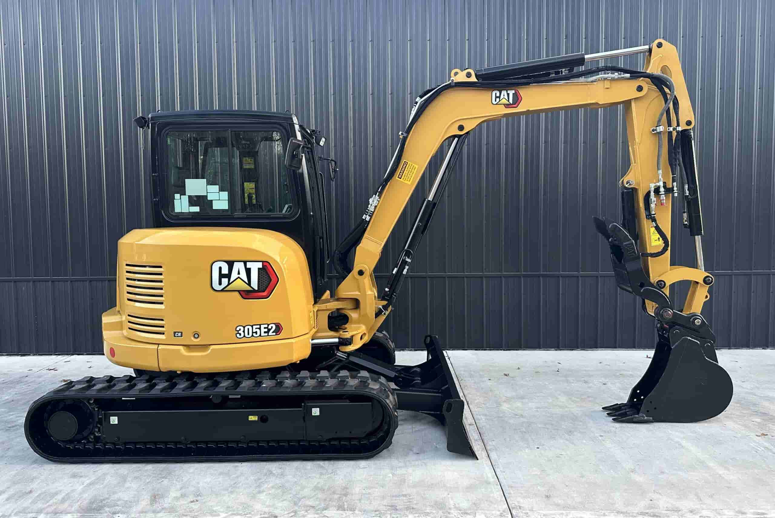 2021 CAT 305E2
